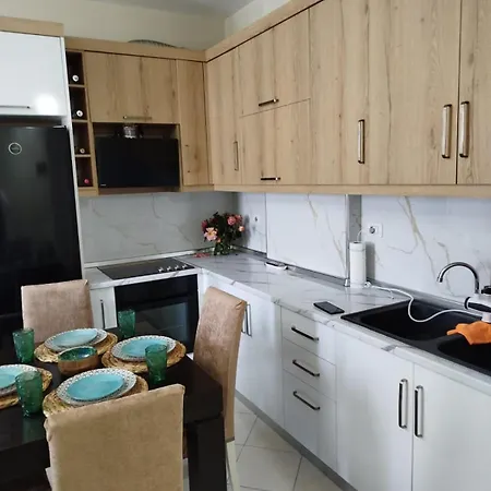 The Guest 2025 * Fier