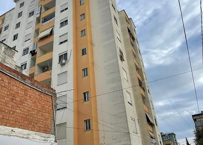 Daire The Guest 2025